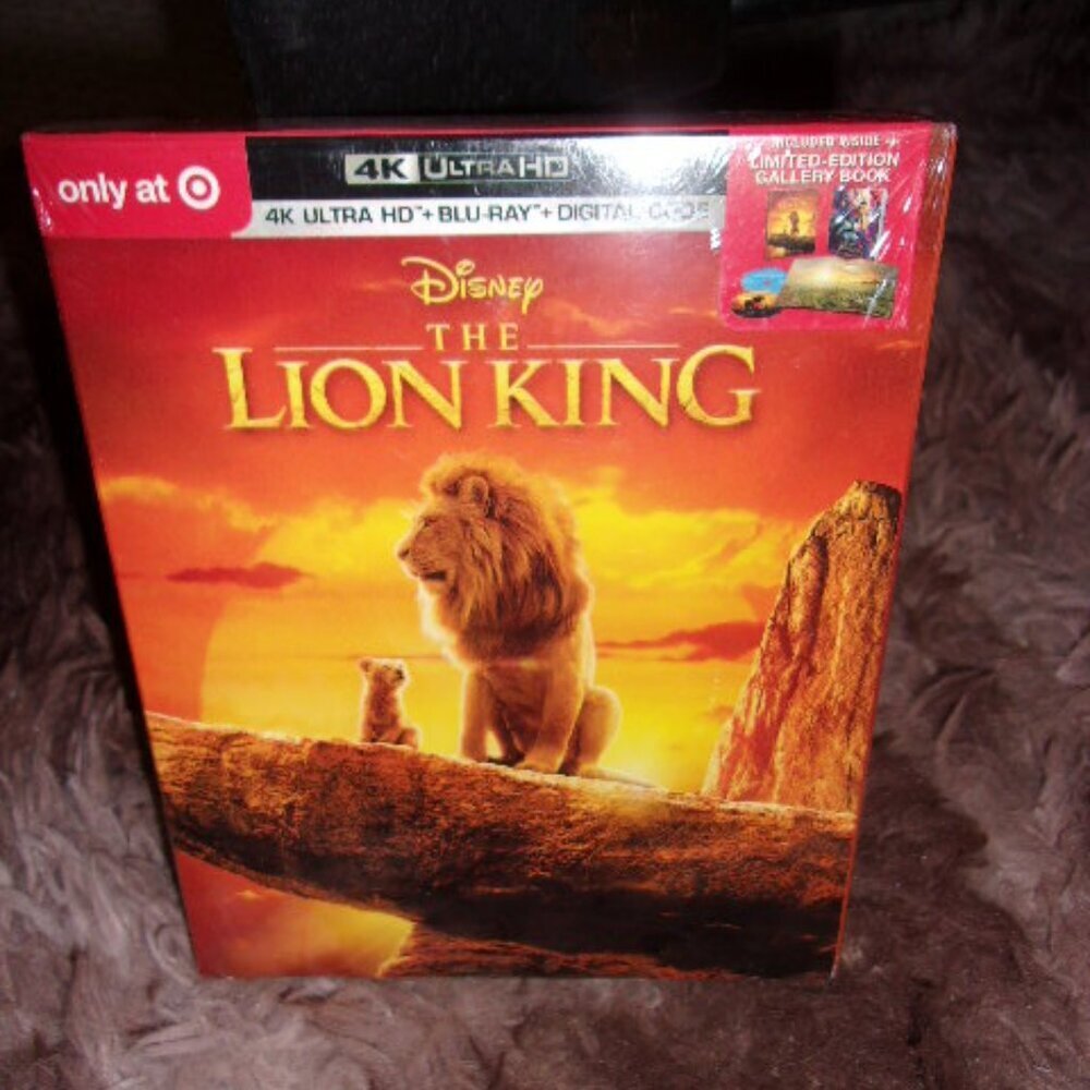 Target Exclusive Disney The Lion King 4K Ultra HD+ Blu-Ray + Code & LE Book New